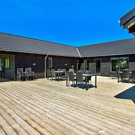 Semesterbostad 20 Person In Vejby
