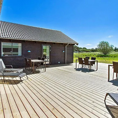 Semesterbostad 20 Person In *